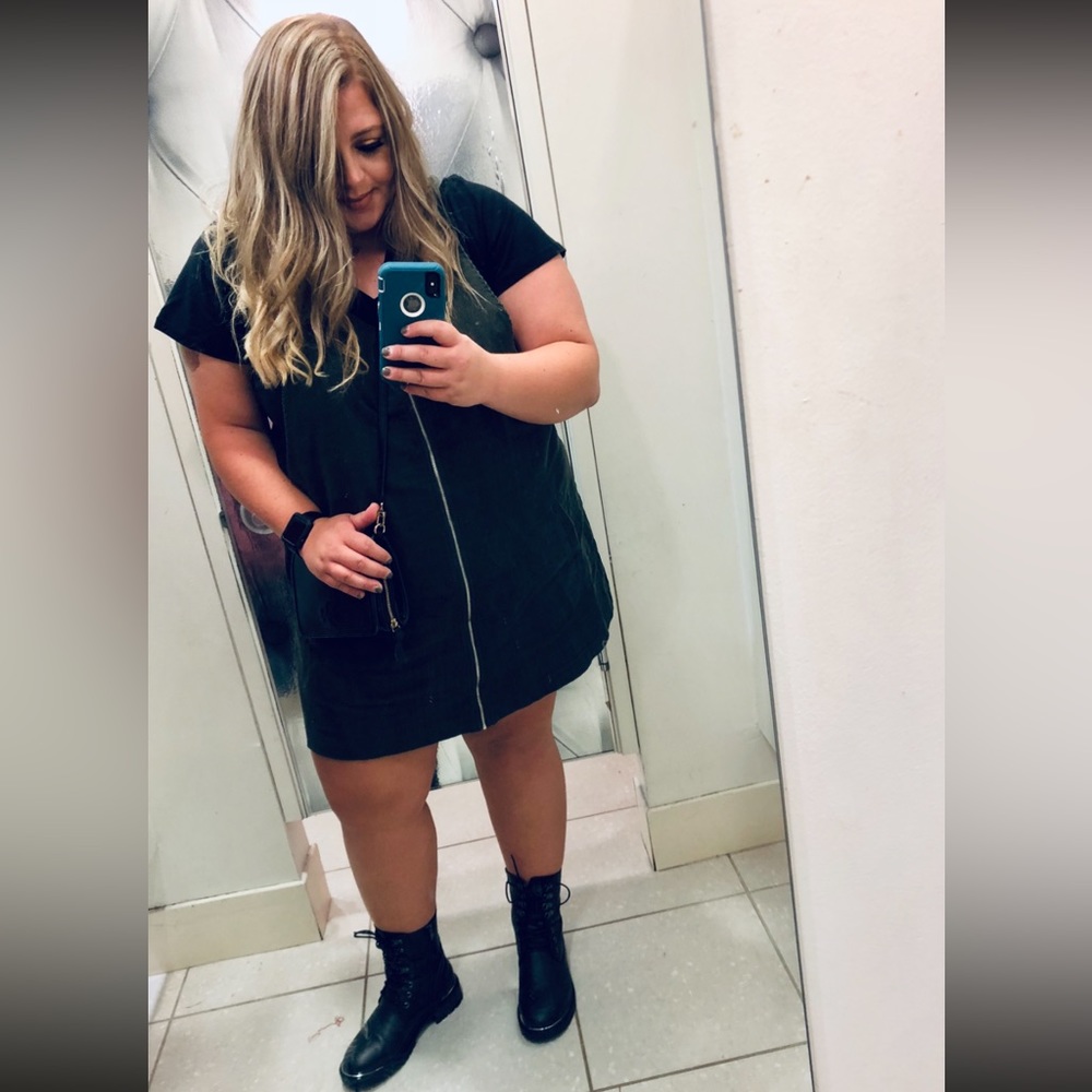 💚 Olive Green Overall Dress 💚